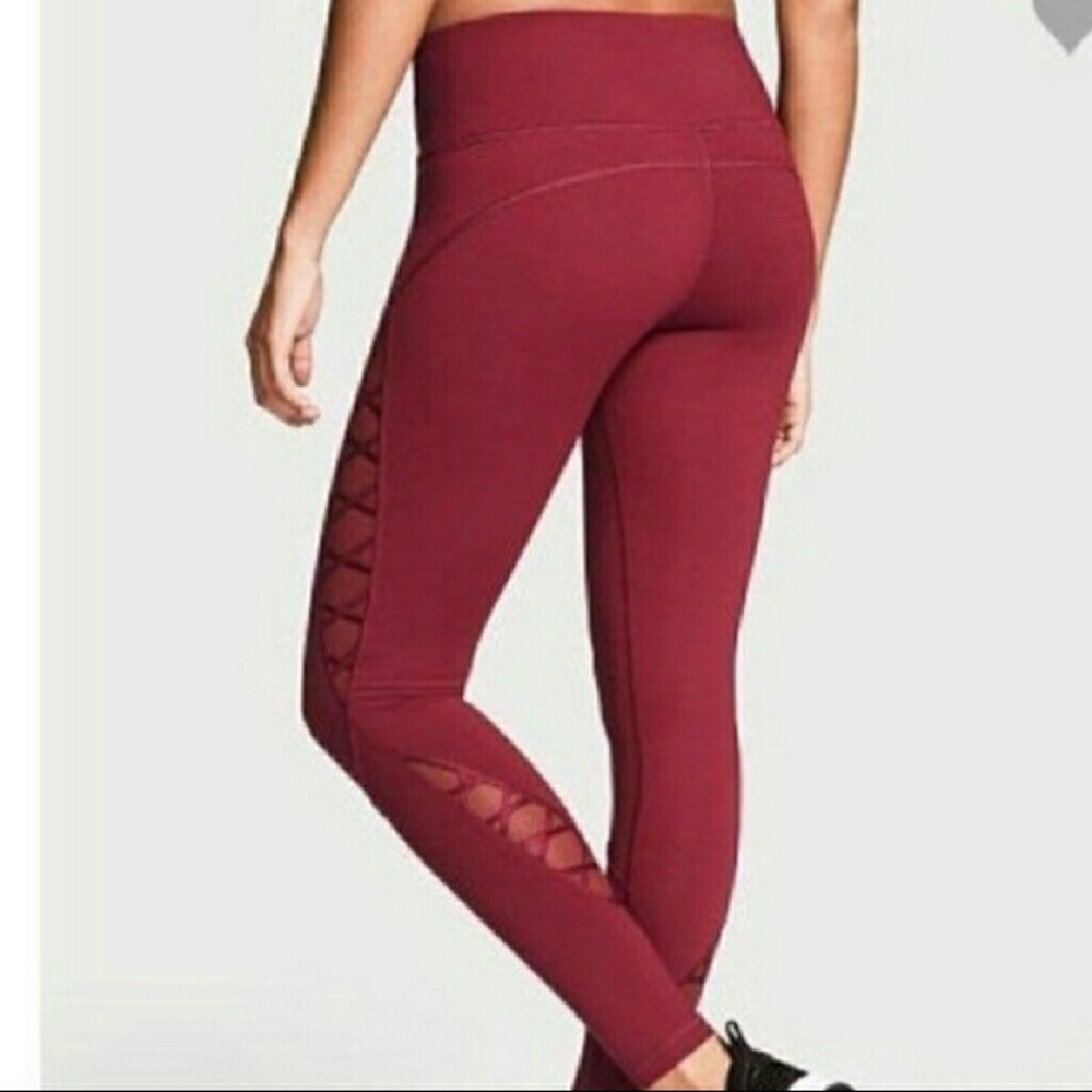 VS knockout leggings